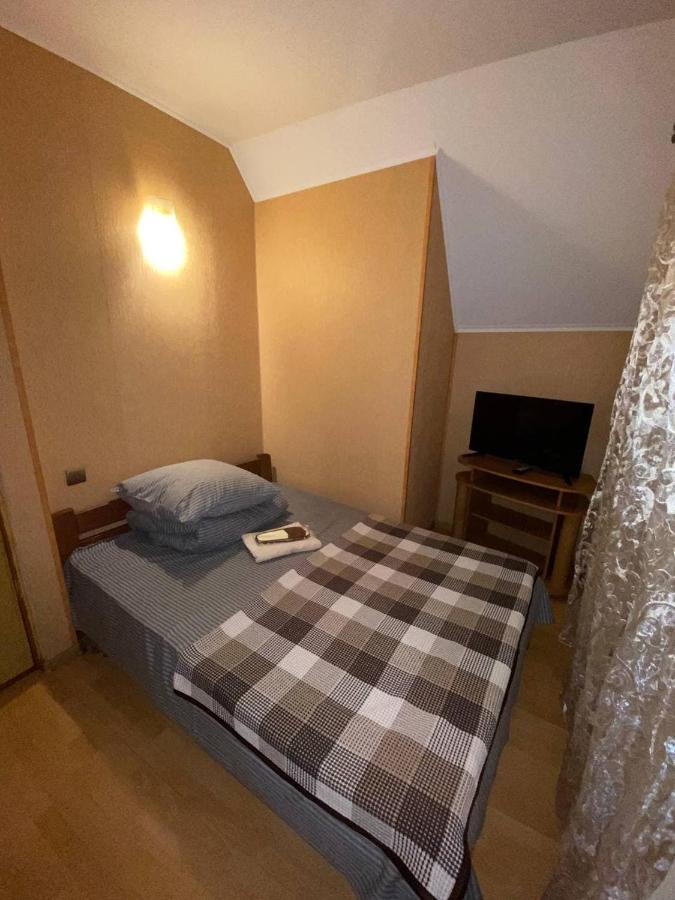 Inn Khlibodarskiy Khlibodarske Esterno foto