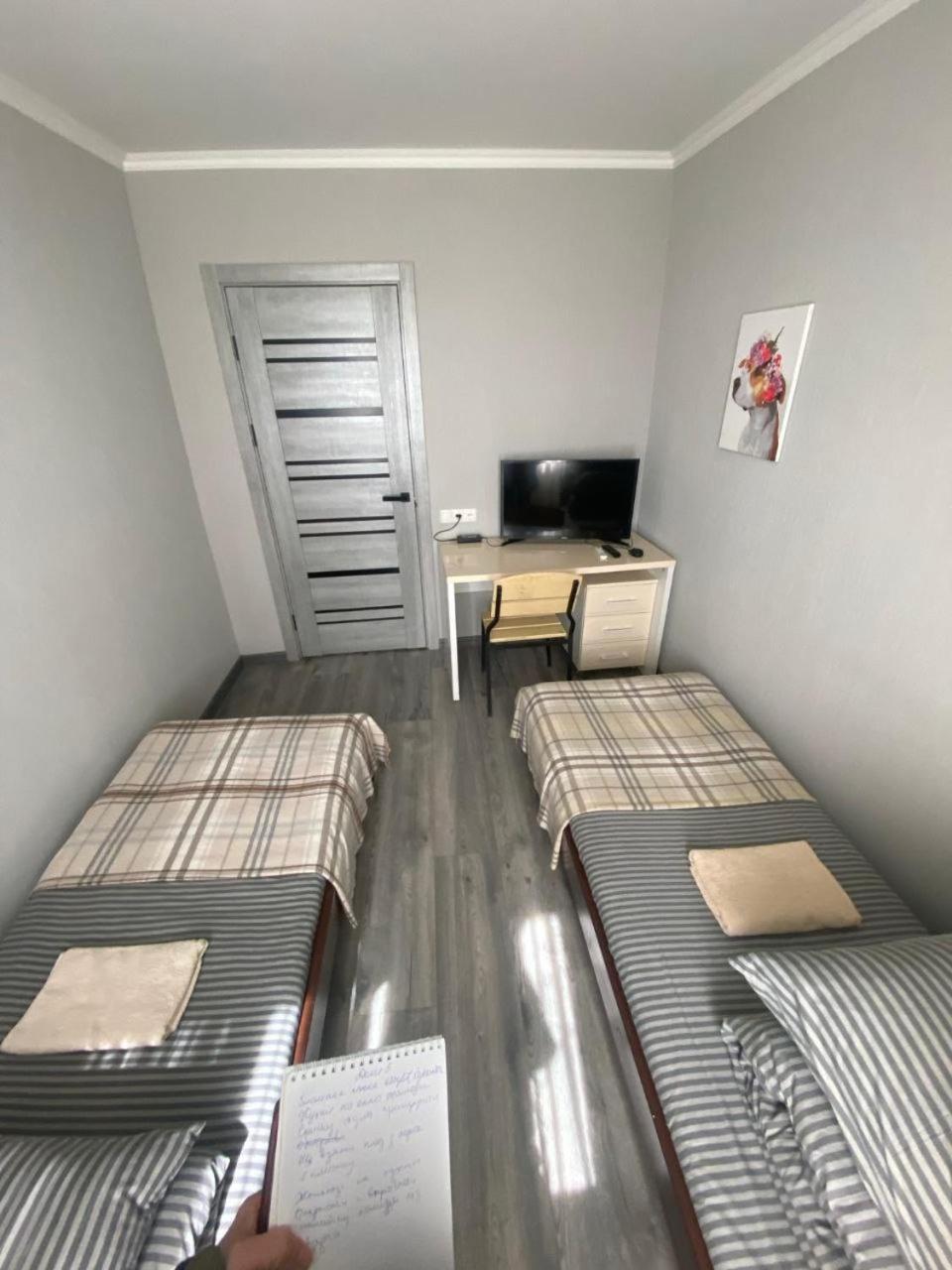 Inn Khlibodarskiy Khlibodarske Esterno foto