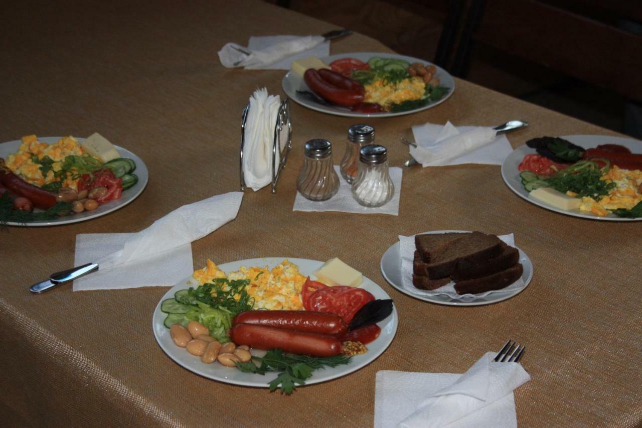 Inn Khlibodarskiy Khlibodarske Esterno foto